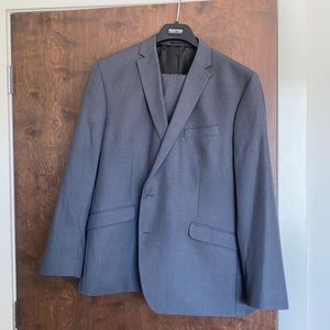 Kenneth Cole Reaction Suit